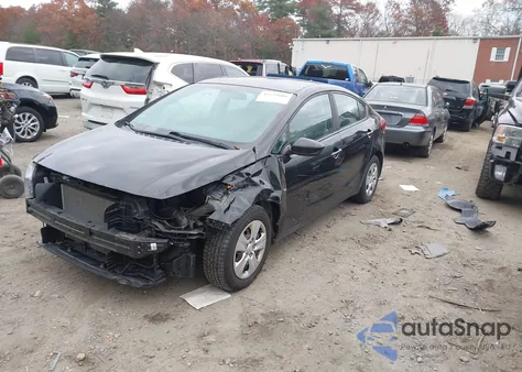 2017 Kia Forte Lx из США, поврежденный, VIN 3KPFK4A72HE012449